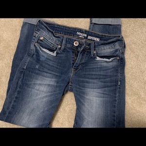 Levi’s Denizen Boyfriend Jeans